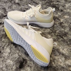 Sneakers White size 9, casual shoes